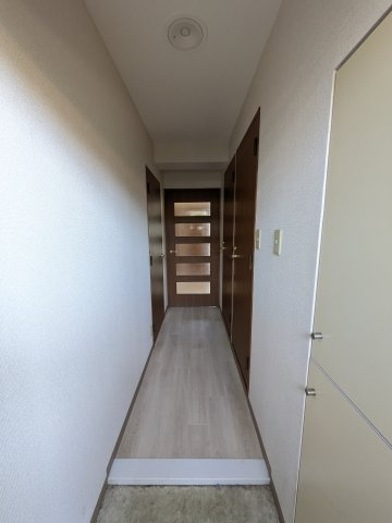 藤和シティコープ河辺Ⅱの玄関