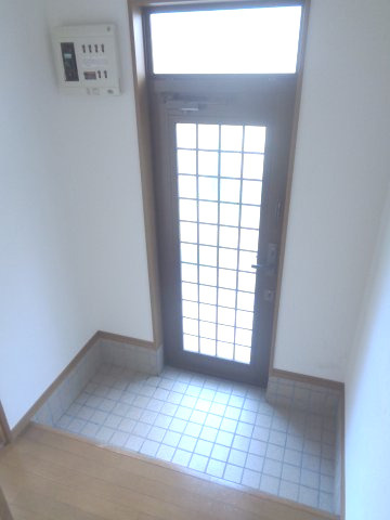 テラスハウス土屋の玄関