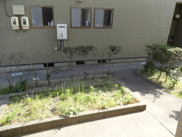 テラスハウス土屋の庭