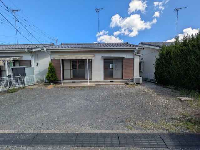 6丁目一戸建の外観