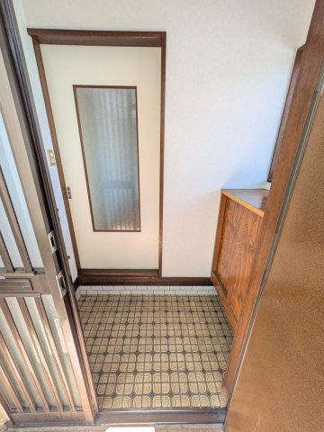 6丁目一戸建の玄関