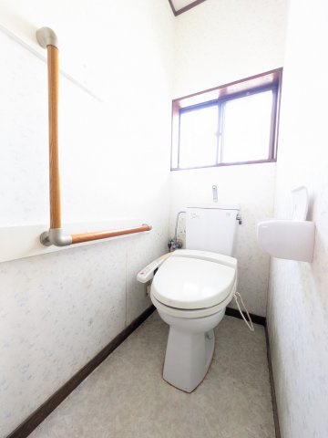 6丁目一戸建のトイレ