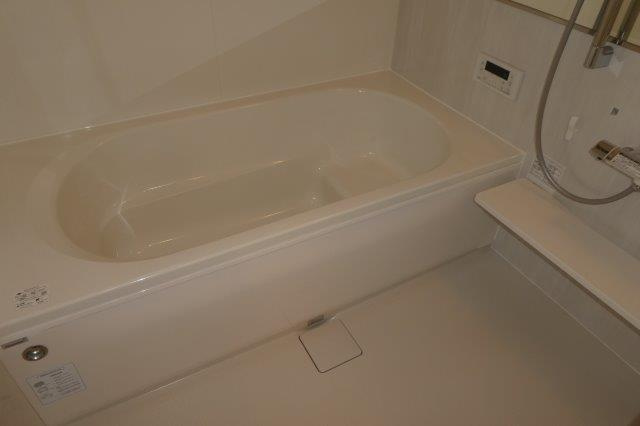 ＭⅡの浴室|追い焚き付き