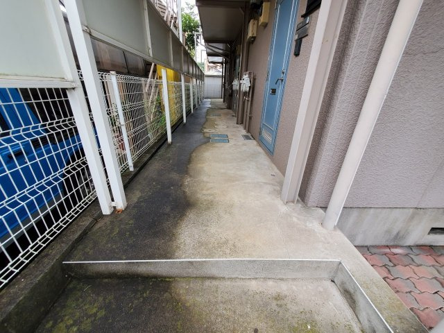 ドエルエクセ津田沼のロビー