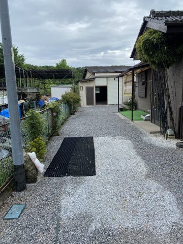 鳩山町倉庫の外観