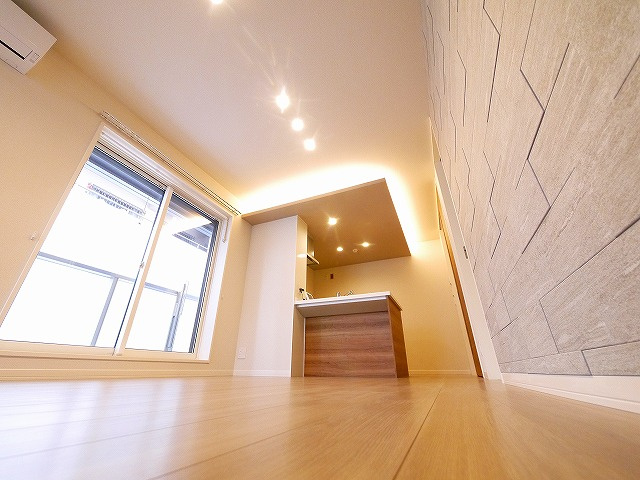 ライムストーン新大宮の居間・リビング|おしゃれな居間です