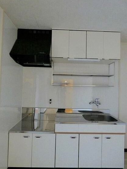 熊本市東区尾ノ上４丁目の賃貸マンションのキッチン