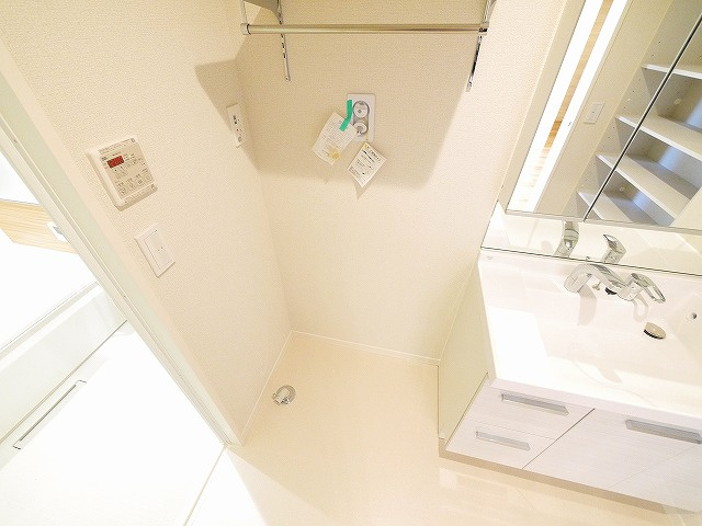 ライムストーン新大宮の設備|洗濯機置き場です
