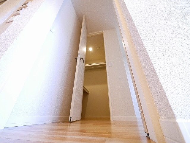 ライムストーン新大宮の収納|こまごまとしたものを収納できそうですね