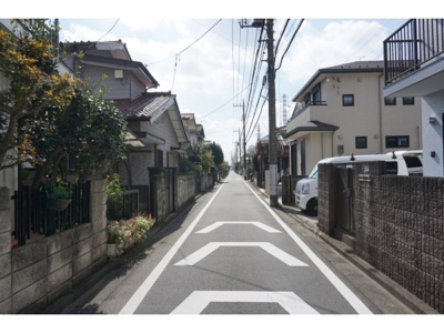 【前面道路含む現地写真】 | 立川市若葉町2丁目 | 前面東側4ｍ道路