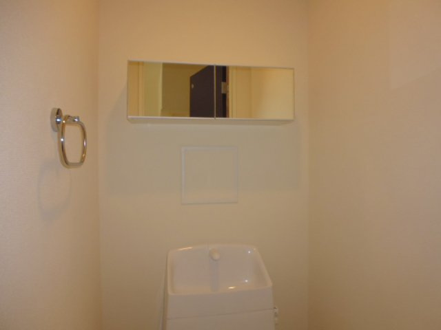 アシューレのトイレ|棚