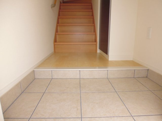 アシューレの玄関