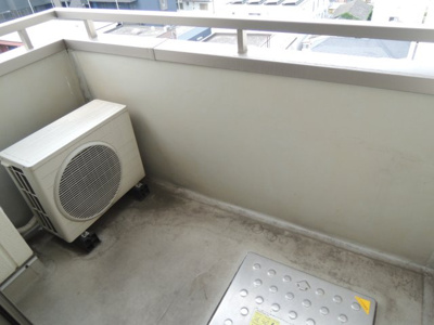 【バルコニー】 | アークヒルズ