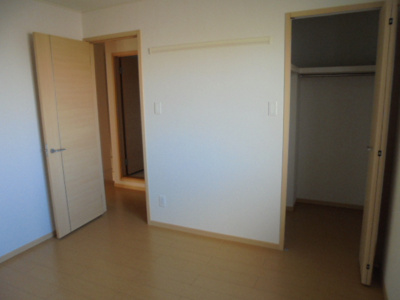 【その他】 | グレース喜惣治 | 同型タイプ