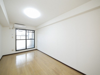 【居間・リビング】 | ペンギンメディアボックス