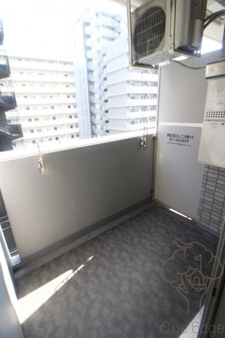 エスリード新大阪NORTHのバルコニー