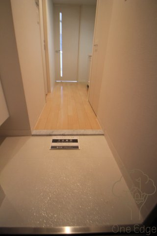 エスリード新大阪NORTHの玄関