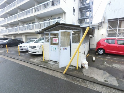 【その他共用部分】 | ＮＫ鶴見コータース | ゴミ置場です。