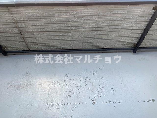 谷口ビルのバルコニー|開放的で明るい空間を演出してくれるバルコニーです