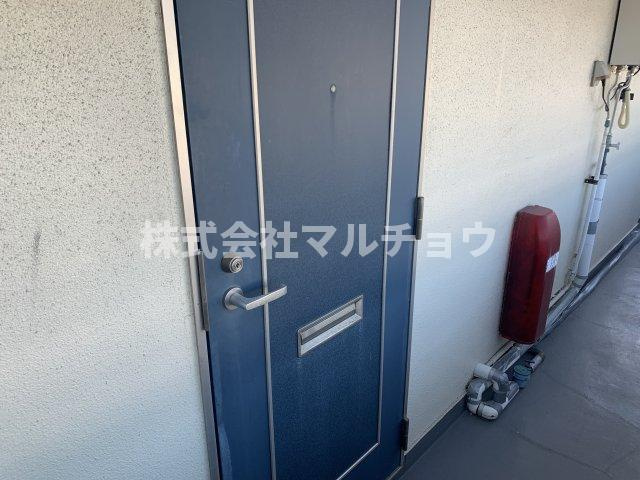 谷口ビルの玄関