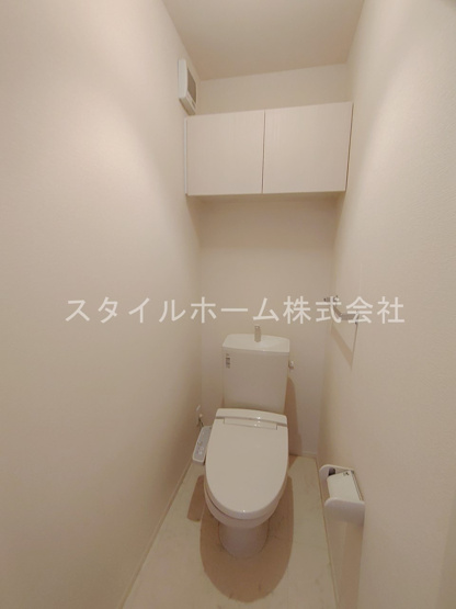 【トイレ】 | ＯＩＳＴ | 別部屋です。