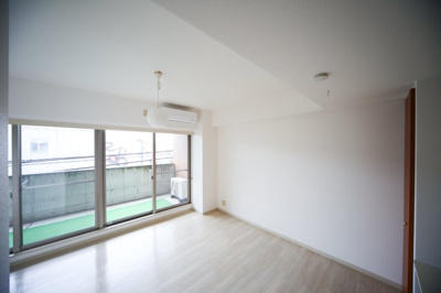 【居間・リビング】 | FACEビル