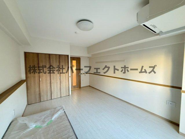 アートプラザ枚方の洋室|ゆったりした洋室です