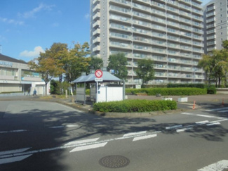 【周辺】 | シーアイハイツ町田隣接のバス停「下山崎」まで徒歩1分