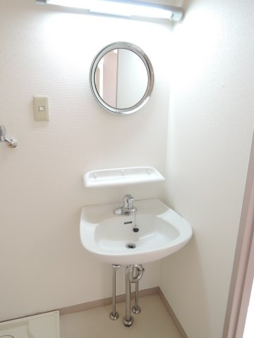 【独立洗面台】