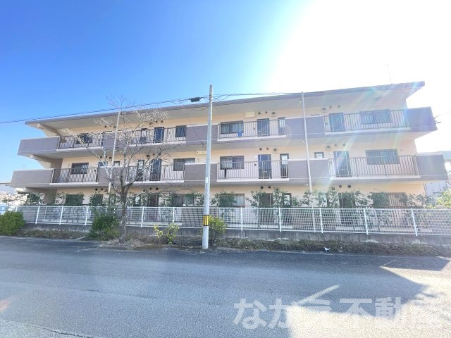 【外観】 | 落ち着いた雰囲気の外観です