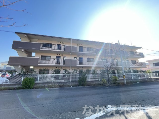 【外観】 | 建物外観を気になさる方へ、見た目の良い物件です