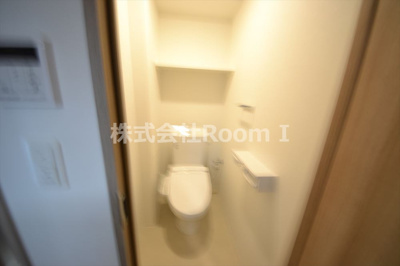 【トイレ】 | ルネフラッツ谷町四丁目 | 清潔感のあるトイレです