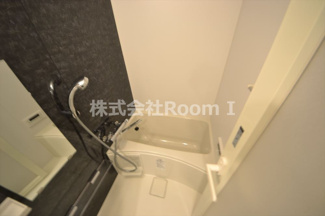 【浴室】 | ルネフラッツ谷町四丁目 | 日々の疲れを癒すお風呂付です