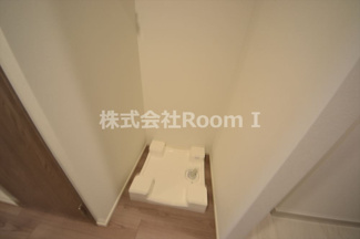 【設備】 | ルネフラッツ谷町四丁目 | 洗濯機置き場です