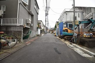【前面道路含む現地写真】 | 現地見学や資料請求などお気軽にお問合わせ下さい。
周辺環境とあわせて現地ご案内致します。