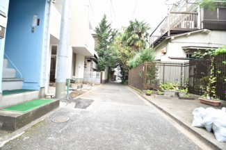 【前面道路含む現地写真】 | 現地見学や資料請求などお気軽にお問合わせ下さい。
周辺環境とあわせて現地ご案内致します。