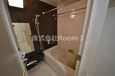 【浴室】 | アーバネックス大手前 | 落ち着いた空間のお風呂です