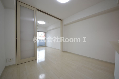 【居間・リビング】 | アーバネックス大手前 | リビングです