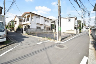 【外観】 | 現地見学や資料請求などお気軽にお問合わせ下さい。
周辺環境とあわせて現地ご案内致します。