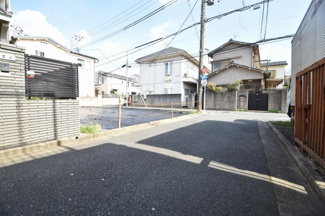 【前面道路含む現地写真】 | 現地見学や資料請求などお気軽にお問合わせ下さい。
周辺環境とあわせて現地ご案内致します。