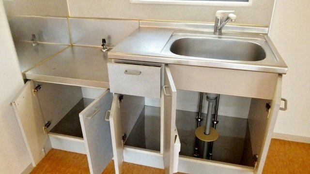 カタンクローバーⅡのキッチン|使い勝手の良いキッチンです