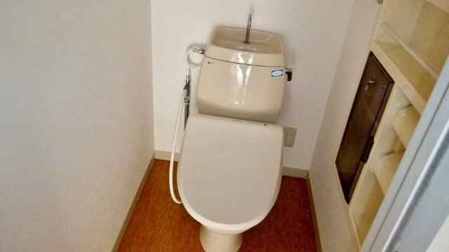 カタンクローバーⅡのトイレ|綺麗なトイレです