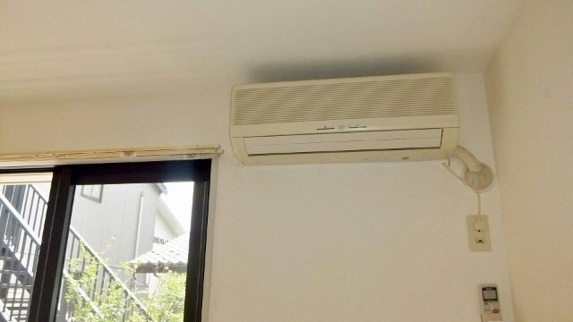 カタンクローバーⅡの設備|エアコン一基ついています