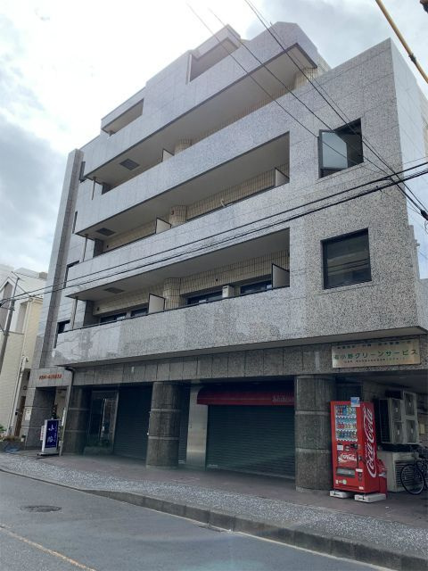 グランパール綱島壱番館の外観