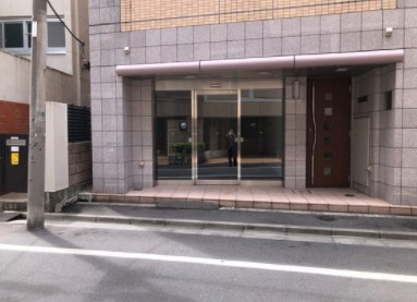 【外観】 | モン・エトワール | 鉄筋コンクリート造のがっちりとした建物。