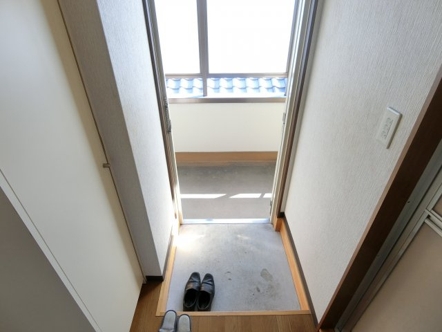 マンション福寿の玄関