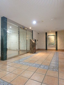 【ロビー】 | ガラ・ステージ麻布十番