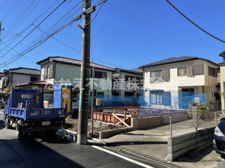 【前面道路含む現地写真】