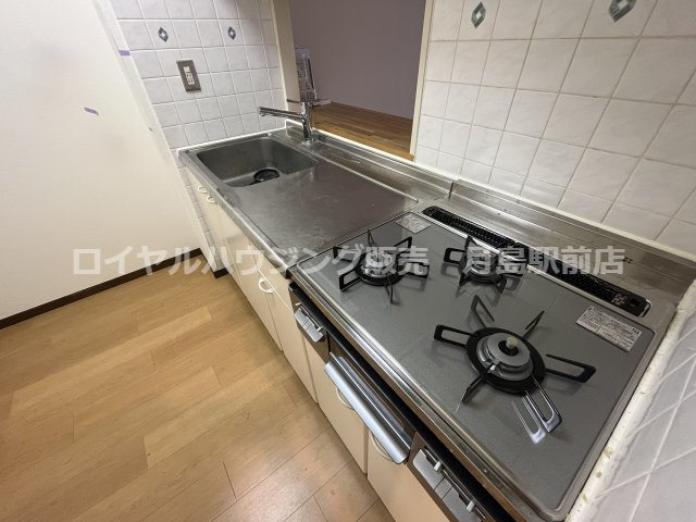 ※別部屋参考写真☆ガスコンロ3口のキッチン☆
