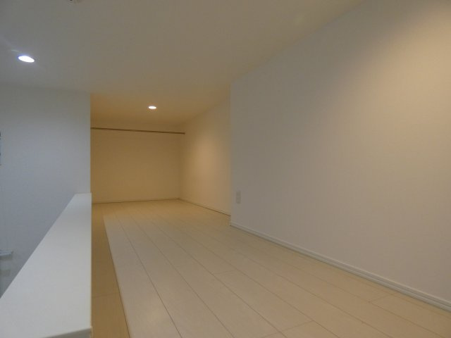 【寝室】 | Loft MD